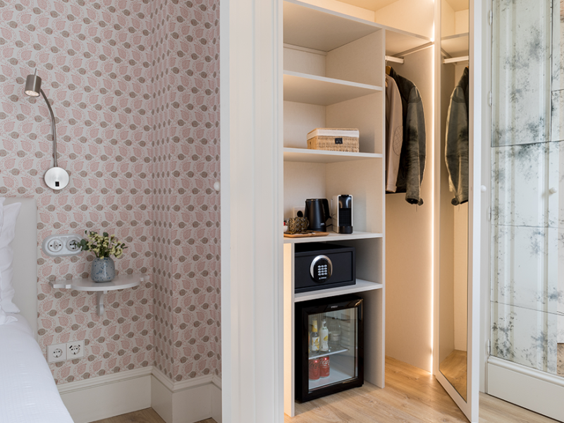 Signature Attic Detail